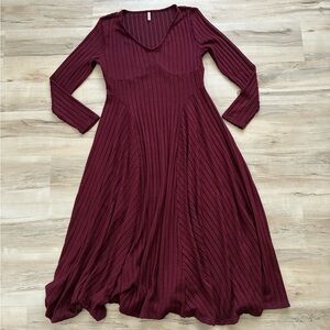 HALARA Ribbed V-Neck Long Sleeve Midi Dress - Burgundy